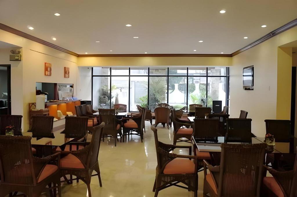 Vacation Hotel Cebu Ngoại thất bức ảnh